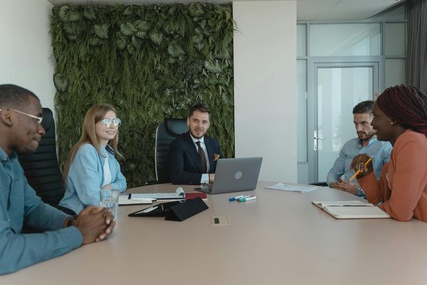 Entdecke die aktuellsten Bio-Stoff-Trends der Modebranche: Innovative Materialien für nachhaltigen Stil